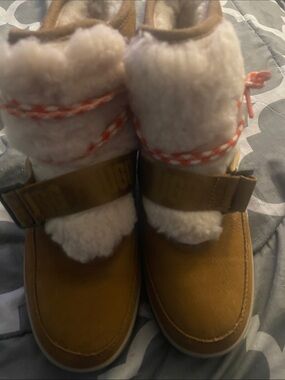 UGG Chestnut/Tan Shearling Cuff Ankle Booties with Pink Accent